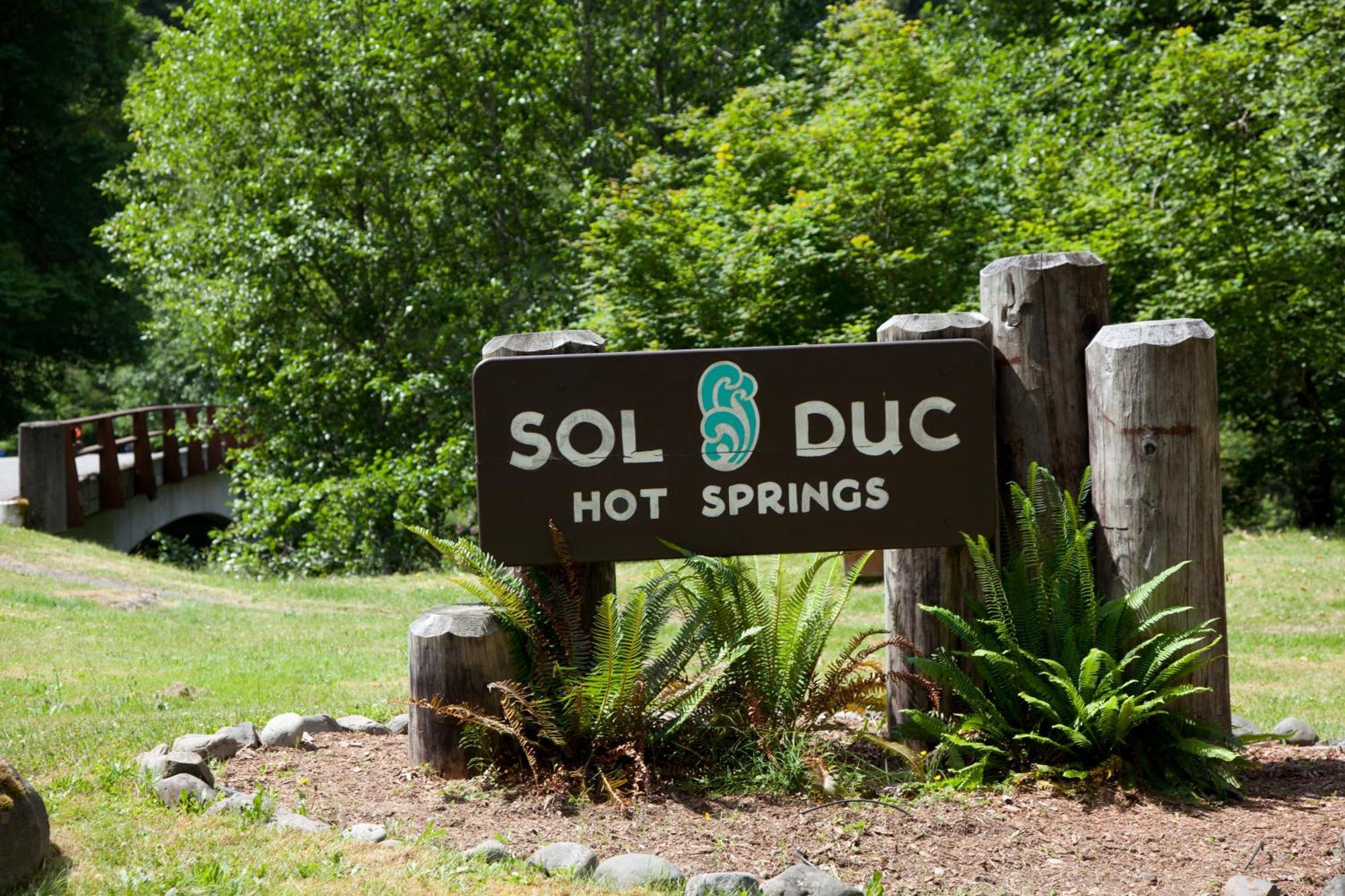 Sol Duc Hot Springs Resort Ovington Buitenkant foto